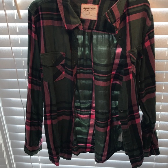 Flannel - Picture 1 of 2